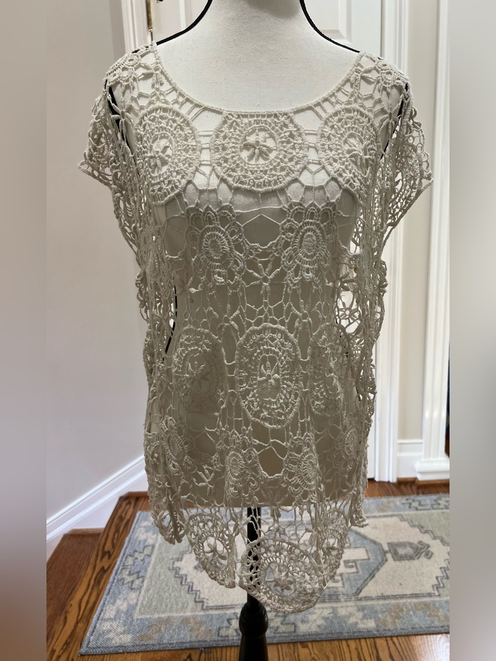 Isela Women’s 100% Cotton Lace Crochet Tunic Sz L Cream Boho Beach Vacation